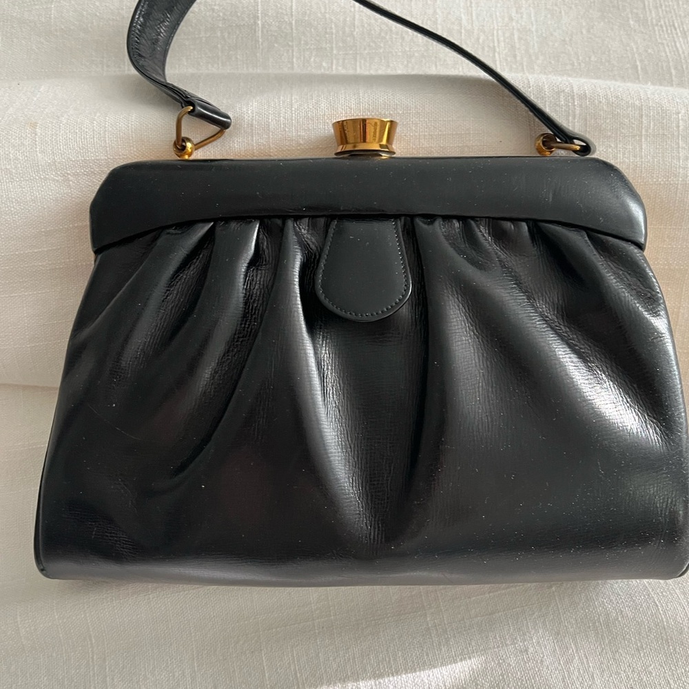 Vintage Elegant Black Leather Handbag